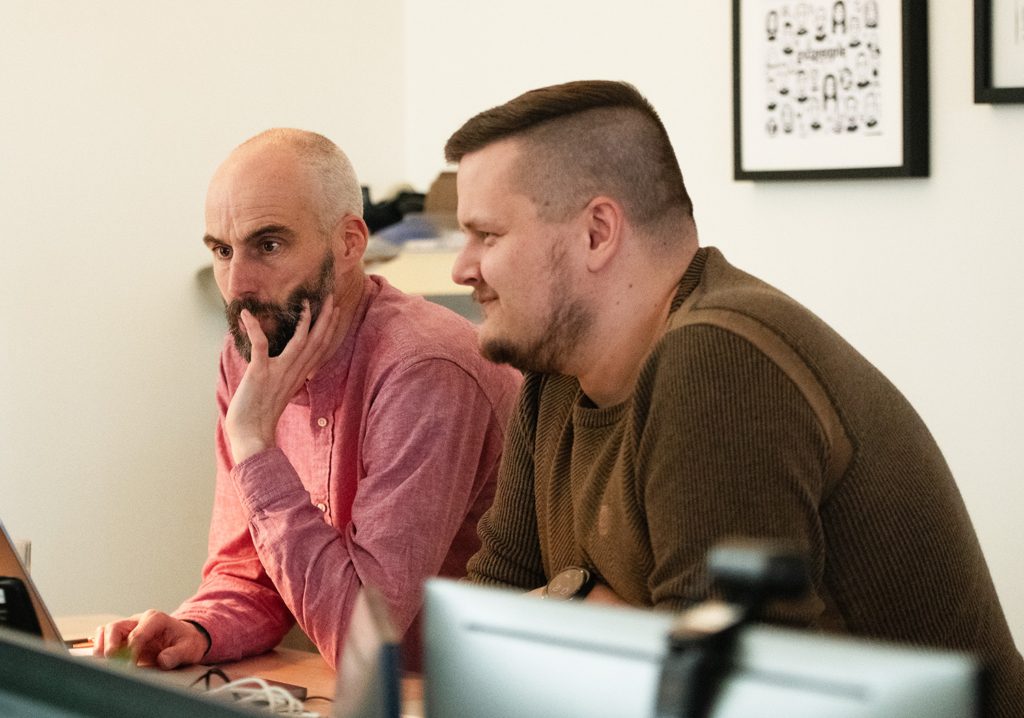 Go2People overname Django WordPress websites